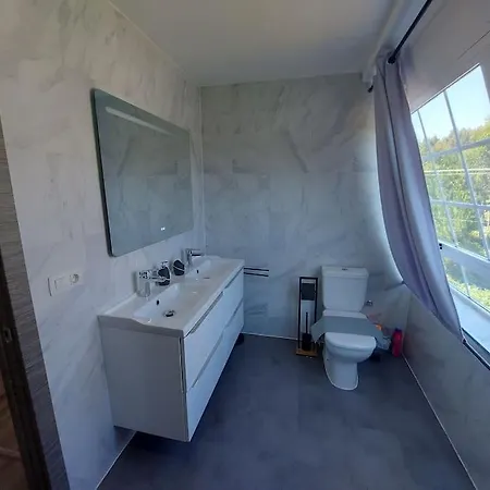 Vivienda Lago Sardineiro By Incostadamorte דירה *